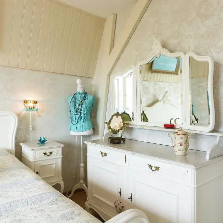 Petit Paradis *